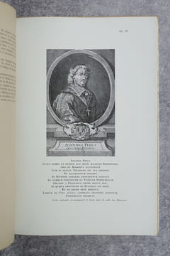 HISTOIRE DE LA CITE DE RIEUX-VOLVESTRE ET DE SES EVEQUES. PREFACE DE M. MARCEL AUBERT. AQUARELLES DE M. BOUILLIERE. . CONTRASTY JEAN. (CHANOINE. ...
