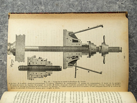 VINIFICATION DES VINS BLANCS. AVEC 36 FIGURES DANS LE TEXTE. . COSTE-FLORET PAUL (1843-1908).