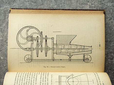 VINIFICATION DES VINS BLANCS. AVEC 36 FIGURES DANS LE TEXTE. . COSTE-FLORET PAUL (1843-1908).