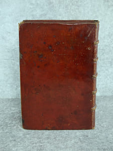 LA GUIDE DES PECHEURS, COMPOSEE EN ESPAGNOL PAR LE R. P. LOUIS DE GRENADE, DE L’ORDRE DE S. DOMINIQUE. TRADUITE DE NOUVEAU EN FRANCOIS PAR MR GIRARD CONSEILLER DU ROY EN SES CONSEILS. NOUVELLE EDITION, REVEUE & CORRIGEE.