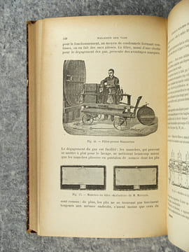 TRAITE DES MALADIES DES VINS. DESCRIPTION – ETUDE – TRAITEMENT. AVEC UNE PREFACE PAR U. GAYON. AVEC 13 PLANCHES HORS TEXTE ET 116 FIGURES DANS LE ...