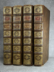 DICTIONNAIRE HISTORIQUE ET CRITIQUE, PAR MR PIERRE BAYLE. QUATRIEME EDITION, REVUE, CORRIGEE ET AUGMENTEE. AVEC LA VIE DE  L'AUTEUR, PAR MR. DES MAIZEAUX. 