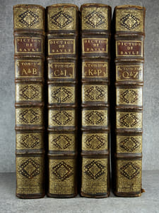 DICTIONNAIRE HISTORIQUE ET CRITIQUE, PAR MR PIERRE BAYLE. QUATRIEME EDITION, REVUE, CORRIGEE ET AUGMENTEE. AVEC LA VIE DE  L'AUTEUR, PAR MR. DES MAIZEAUX. 