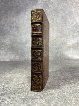 LE SERVICE ORDINAIRE ET JOURNALIER DE LA CAVALERIE EN ABREGE. DEDIE A MONSEIGNEUR LE DUC DE CHARTRES. PAR M. LECOQMADELEINE, LIEUTENANT-COLONEL DE ...