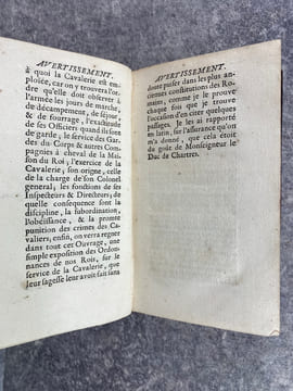 LE SERVICE ORDINAIRE ET JOURNALIER DE LA CAVALERIE EN ABREGE. DEDIE A MONSEIGNEUR LE DUC DE CHARTRES. PAR M. LECOQMADELEINE, LIEUTENANT-COLONEL DE ...