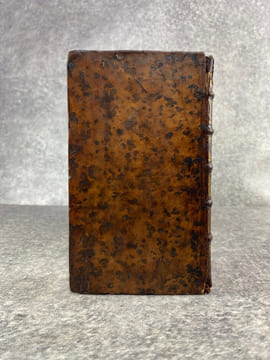 LE SERVICE ORDINAIRE ET JOURNALIER DE LA CAVALERIE EN ABREGE. DEDIE A MONSEIGNEUR LE DUC DE CHARTRES. PAR M. LECOQMADELEINE, LIEUTENANT-COLONEL DE ...