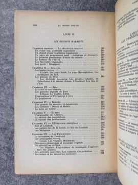 LE MONDE MALAIS. PENINSULE MALAISE. SUMATRA. JAVA. BORNEO. CELEBES. BALI ET LES PETITES ILES DE LA SONDE. MOLUQUES. PHILIPPINES. AVEC 32 CARTES ET 32 ...