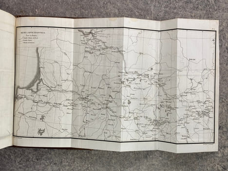 HISTOIRE DE L'EXPEDITION DE RUSSIE, PAR M.***, AVEC UN ATLAS, UN PLAN DE LA BATAILLE DE LA MOSKWA, ET UNE VUE DU PASSAGE DU NIEMEN. . CHAMBRAY ...