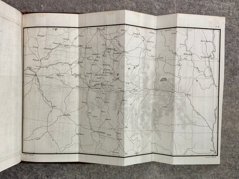 HISTOIRE DE L'EXPEDITION DE RUSSIE, PAR M.***, AVEC UN ATLAS, UN PLAN DE LA BATAILLE DE LA MOSKWA, ET UNE VUE DU PASSAGE DU NIEMEN. . CHAMBRAY ...