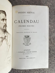 CALENDAU. POUEMO NOUVEU. TRADUCTION FRANCAISE EN REGARD. 