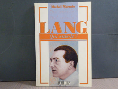 Qui suis-je? LANG.