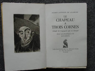 Le chapeau à trois cornes.