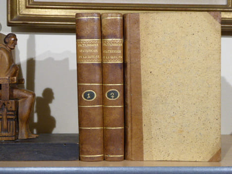 Dictionnaire historique, littéraire et statistique des départemens du MONT-BLANC et du LEMAN, contenant l'histoireancienne et moderne de la SAVOIE et ...