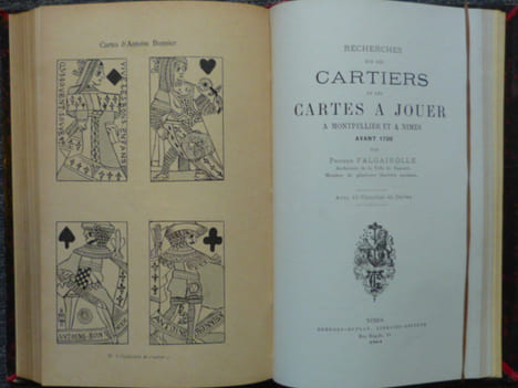 Armorial de Nîmes. ( Diocèse de Nîmes, diocèse d'Alais, diocèse d'Uzès ). - Recherches sur les Cartiers et les Cartes à jouer à Montpellier et à Nîmes ...