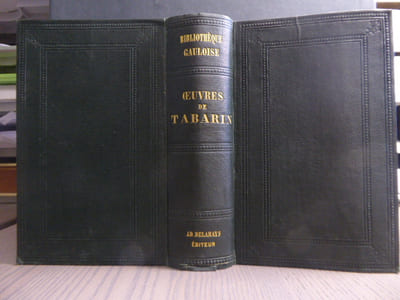 LES OEUVRES DE TABARIN. Avec les adventures du capitaine Rodomont, La farce des bossus et autres pièces tabariniques. Nouvelle édition. Préface et notes par G. D'HARMONVILLE.