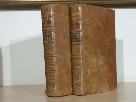 NOUVEL ABREGE CHRONOLOGIQUE DE L'HISTOIRE DE FRANCE, contenant les événemens de notre Histoire, depuis Clovis jusqu'à la mort de Louis XIV, les ...