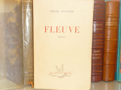 FLEUVE.