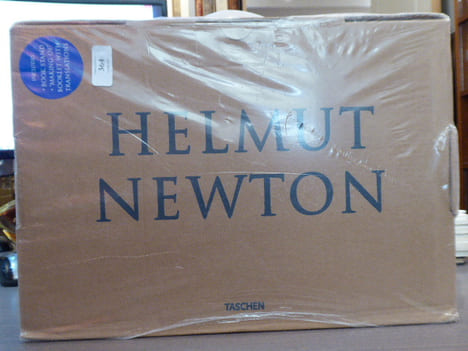 SUMO.. NEWTON Helmut