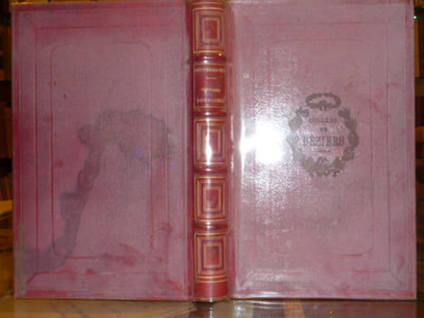 Oeuvres posthumes et Oeuvres inédites avec notes et commentaires par D.-L. GILBERT.. VAUVENARGUES ( Marquis De )