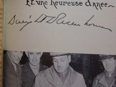 Histoire de la Première Armée Française. RHIN et DANUBE. "Truffé" d'abondante documentation + lettres autographes signées.