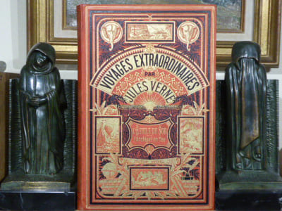 L'Etoile du Sud. - L'Archipel en Feu.