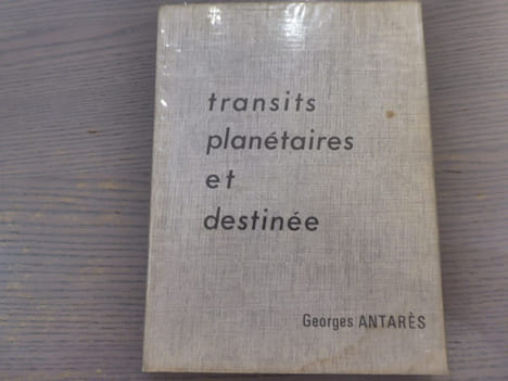 Transits planétaires et destinée.. ANTARES Georges