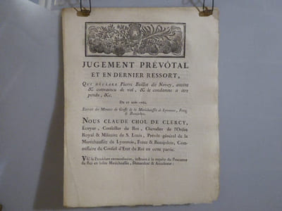JUGEMENT PREVOTAL et en dernier ressort, qui déclare Pierre BEILLOT dit NOVEY, atteint et convaincu de vol, & le condamne à être pendu, etc.