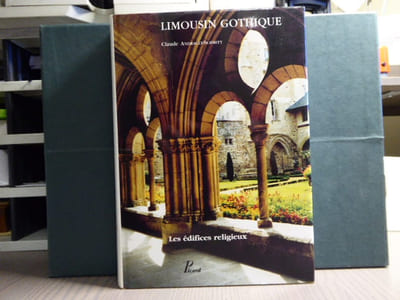 LIMOUSIN gothique.
