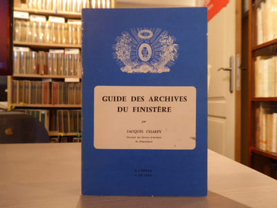 Guide des Archives du Finistère.
