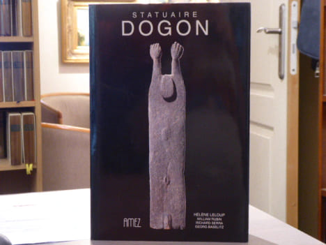 STATUAIRE DOGON.. LELOUP Hélène - RUBIN William - SERRA Richard - BASELITZ Georg