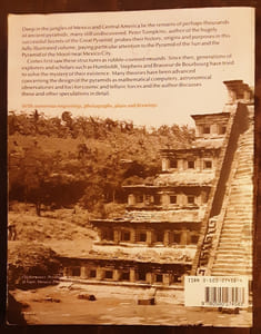 Mysteries of the Mexican Pyramids
Peter Tompkins