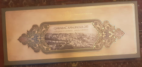 Qarabag voix de garabagh
Avec les compliments de l’Azerbaidjan . Garabagh fondation heydar aliyev
Coffret de 3 CD