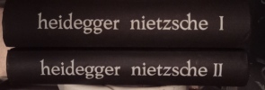 Nietzsche en 2 volumes.. Heidegger martin