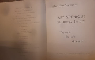 ART SCENIQUE ET VIEILLES DENTURES

Edité par A CAREL IMPRIMEUR, 1946