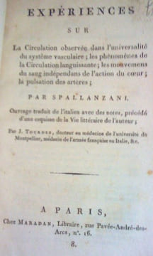 Expériences sur la circulation observée dans l'universalité du systême vasculaire ; les phénomènes de circulation languissante ; les mouvemens de sang ...