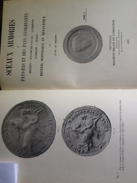 Sceaux armoriés des Pays-Bas et des pays avoisinants (Belgique - Royaume des Pays-Bas - Luxembourg - Allemagne - France). Recueil historique et héraldique. Complet en 4 volumes