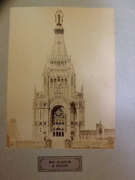 souvenir du concours de l'eglise du Sacre-coeur juillet 1874. rapport du jury Joseph-louis Duc
le secretaire H.Rohault de fleury