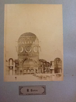 souvenir du concours de l'eglise du Sacre-coeur juillet 1874. rapport du jury Joseph-louis Duc
le secretaire H.Rohault de fleury