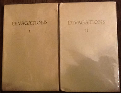 Divagations. I: Anecdotes ou poëmes - Volumes sur le divan - Quelques médaillons et portraits en pied - Richard Wagner. II: Crayonné au théâtre - Crise de vers. Quant au livre - Le mystère des lettres - Office. Grands faits divers.