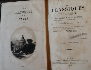 Les classiques de la table 
Complet En deux volumes.