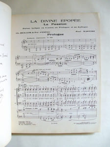 La Divine Epopée (La Passion), poème lyrique en 5 actes, un prologue et épilogue de Charles Hellen et Pol d’Estoc, musique de Paul Bastide. [ exemplaire dédicacé par l'auteur ]