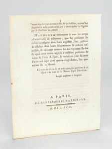 Loi donnée à Paris le 13 août 1792, l'an 4e de la Liberté. Décret de l'Assemblée Nationale du 30 juillet 1792 : Jurandes et Maîtrises : "Sur la réclamation des batteurs d'or de Paris..." ; Sur la demande de Louis Mosqueron, en indemnité des pertes par lui prétendu éprouvées lors de la descente que les Anglois firent à Cherbourg, le 7 août 1758..." ; "Sur la demande du Sieur Morin, négociant à Nantes, en remboursement de la somme de 609000 livres formant le prix de portions de terrains du château Trompette à Bordeaux" ; "Sur la demande du Sieur Buocher, sergent au régiment des Gardes-Suisses, tendant à obtenir une indemnité résultant de la vente du château de Madrid" ; "Sur la demande de François Thiébault Maltzan" contre l'abbé Nottinger de l'abbaye royale de Notre-Dame de Freitstroff ; "Sur la demande du Sieur abbé le Breton de Rasanne" sur la communauté des religieuses bénédictines de Saint-Maixent ;