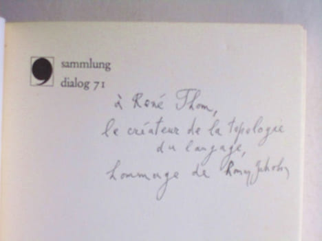 Aufsätze zur Linguistik und Poetik. Herausgegeben und eingeleitet von Wolfgang Raible. Sammlung dialog. [ signed by the author ]. JAKOBSON, Roman