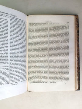 Oeuvres complètes de W. Robertson (2 Tomes - Complet) Tome 1 : Histoire de l'Empereur Charles-Quint. Recherches historiques sur l'Inde ancienne ; ...