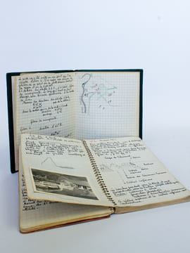 Section d'Etudes des Gîtes Minéraux. Service Géologique du Maroc. Rabat. Carnet de Bled commencé le 12 novembre 1955. [ On joint : ] Notes de terrain ...