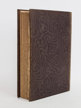 Galerie des Contemporains illustres par un homme de rien ; avec une lettre-préface par M. de Chateaubriand, ornée de magnifiques portraits dessinés ...