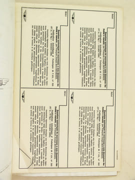 Équations intrinsèques du mouvement à trois dimensions des fluides à viscosité. [ Livre dédicacé par l'auteur ]. BOURRIERES, François-Joseph