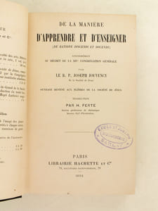 De la Manière d'apprendre et d'enseigner (De ratione discendi et docendi) conformément au décret de la XIVe congrégation générale ; [ Suivi de : ] Manuel de Prononciation française ; [ Suivi de : ] Politesse et Savoir-Vivre