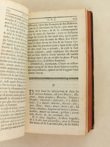 Dictionnaire abrégé d'antiquités. Pour servir à l'Intelligence de l'Histoire Ancienne, tant Sacrée que Profane, & à celle des Auteurs Grecs & Latins.