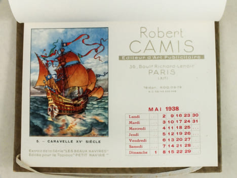 Calendrier 1938 Pour 1938 Les meilleurs voeux de Robert Camis [ 12 illustrations par Hérouard extraites de la série "Les beaux Navires" éditée pour le ...